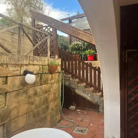 Casa Vacanze A 100m Dal Mare. * Κρότωνας